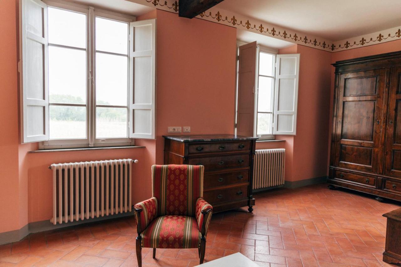 Tenuta San Giovanni Lucca - Borgo Del Locumone Bagian luar foto